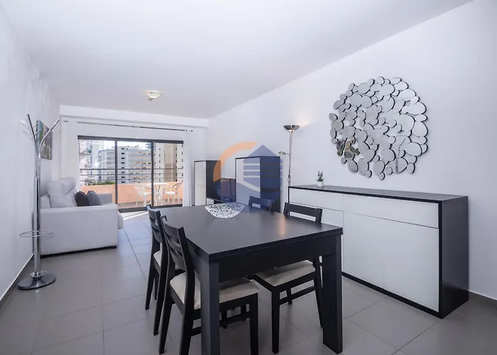 Paraiso Sol Da Rocha 公寓