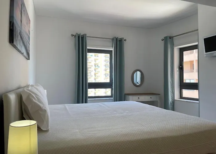 Paraiso Sol Da Rocha 公寓